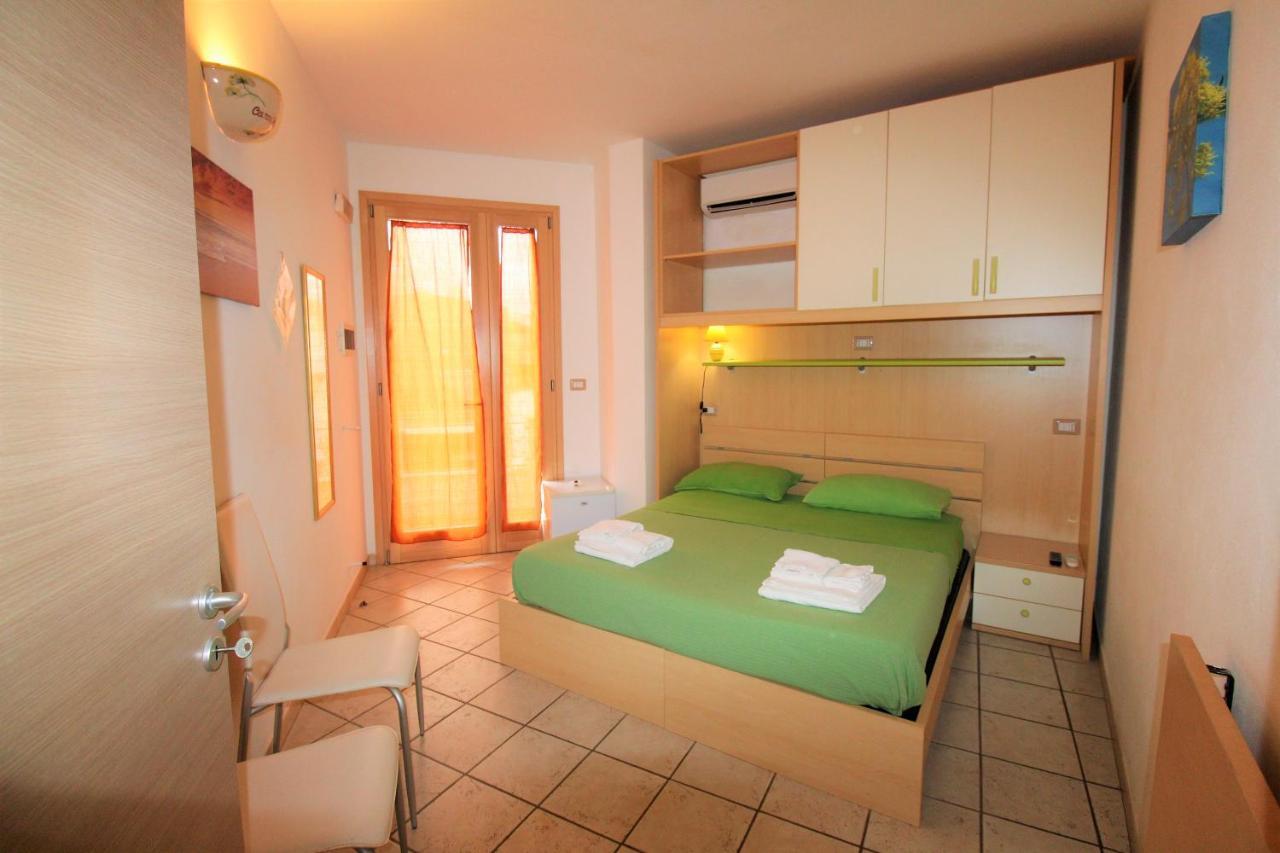 B&B Scoglio Di Pirro Climatizzato A 150 M Dalle Spiagge Salentine Torre San Giovanni Exterior foto